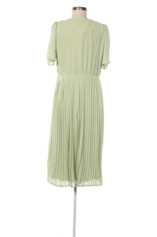 Kleid VILA, Größe M, Farbe Grün, Preis € 53,99