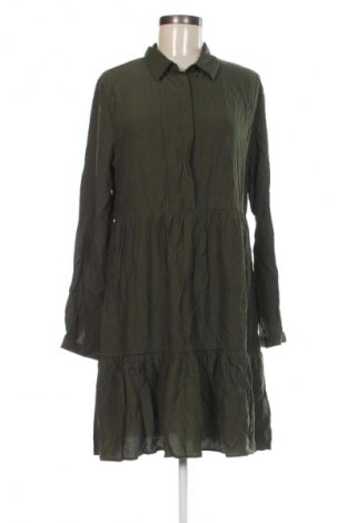 Kleid VILA, Größe M, Farbe Grün, Preis € 9,99