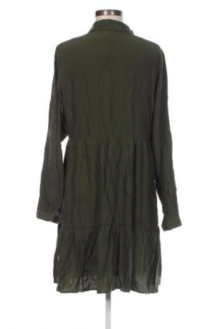Kleid VILA, Größe M, Farbe Grün, Preis € 9,99