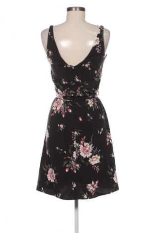 Kleid VILA, Größe XS, Farbe Mehrfarbig, Preis € 13,82