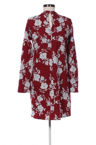 Kleid Vero Moda, Größe S, Farbe Mehrfarbig, Preis 21,78 €