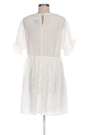 Kleid Vero Moda, Größe S, Farbe Weiß, Preis € 43,99