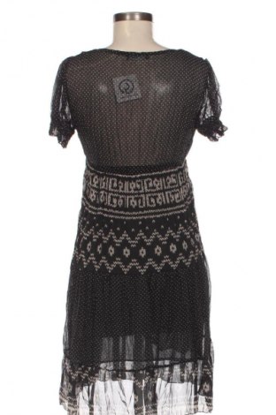 Kleid Vestino, Größe XS, Farbe Mehrfarbig, Preis € 27,99