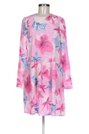 Kleid Y.A.S, Größe XS, Farbe Mehrfarbig, Preis € 95,65