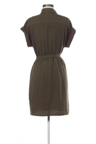 Kleid Yessica, Größe M, Farbe Grün, Preis € 34,99