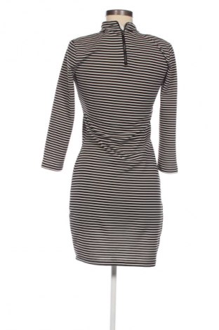 Kleid Yfl Reserved, Größe M, Farbe Mehrfarbig, Preis € 15,00