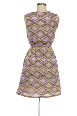 Kleid Yumi, Größe M, Farbe Mehrfarbig, Preis € 24,48