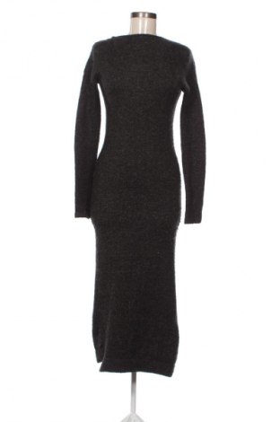 Kleid Zara, Größe M, Farbe Schwarz, Preis 17,99 €