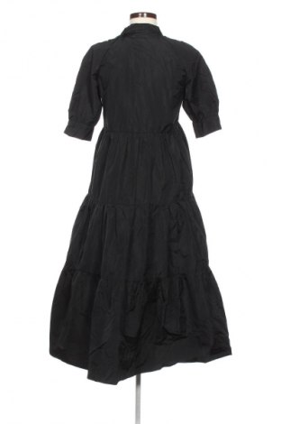 Рокля Zara, Размер XS, Цвят Черен, Цена 84,99 лв.