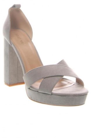 Sandály About You, Velikost 41, Barva Šedá, Cena  439,00 Kč