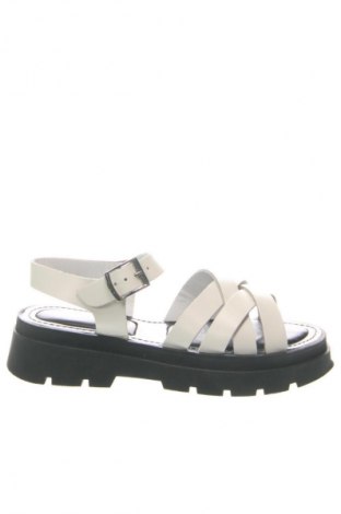 Sandalen About You, Größe 38, Farbe Weiß, Preis 33,99 €