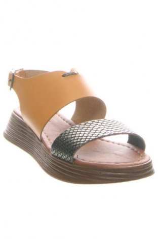 Sandale Deripabuc, Mărime 38, Culoare Multicolor, Preț 235,99 Lei