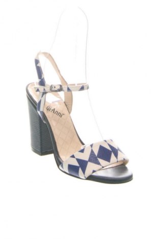 Sandalen GiAnni, Größe 37, Farbe Mehrfarbig, Preis € 38,99