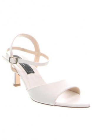 Sandalen Skobien, Größe 37, Farbe Weiß, Preis 64,99 €