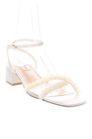 Sandály Steve Madden, Velikost 36, Barva Bílá, Cena  2 799,00 Kč