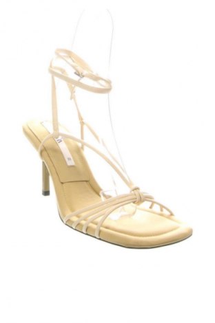 Sandalen Zara, Größe 39, Farbe Gelb, Preis 26,99 €