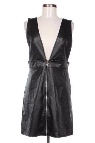 Latzkleid SHEIN, Größe M, Farbe Schwarz, Preis 14,83 €