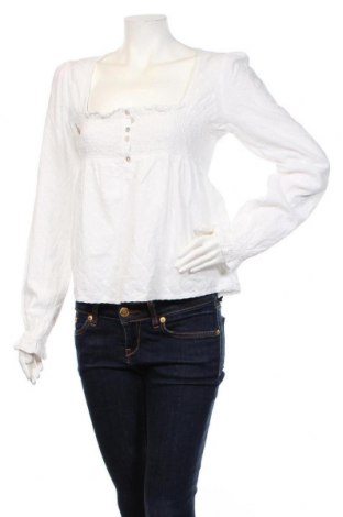 Γυναικεία μπλούζα United Colors Of Benetton, Μέγεθος M, Χρώμα Λευκό, Τιμή 6,43 €