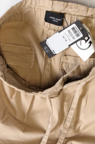 Дамски панталон Vero Moda, Размер S, Цвят Бежов, Цена 79,00 лв.
