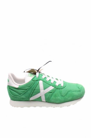 Детски обувки Munich, Размер 33, Цвят Зелен, Естествен велур, текстил, Цена 52,15 лв.