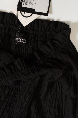 Φούστα Pieces, Μέγεθος M, Χρώμα Μαύρο, Τιμή 23,51 €