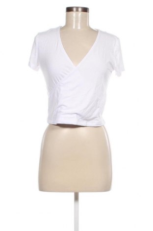 Дамска блуза Buffalo, Размер M, Цвят Бял, Цена 15,90 лв.