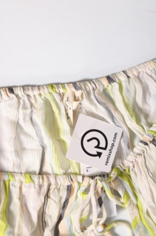 Γυναικεία μπλούζα Out From Under, Μέγεθος S, Χρώμα Πολύχρωμο, Τιμή 2,88 €