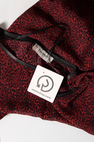 Γυναικεία μπλούζα Pull&Bear, Μέγεθος S, Χρώμα Μαύρο, Τιμή 1,65 €