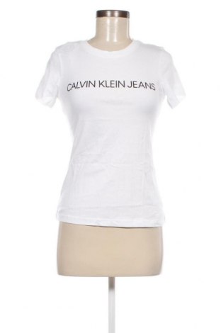 Damen T-Shirt Calvin Klein Jeans, Größe XS, Farbe Weiß, Preis 27,84 €