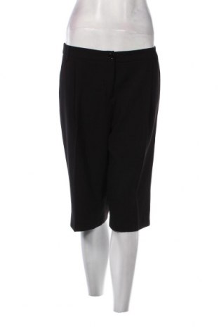 Дамски къс панталон Kocca, Размер M, Цвят Черен, Цена 40,80 лв.