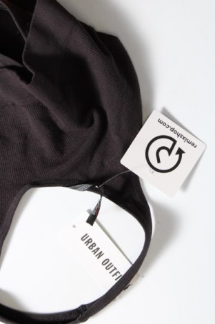 Γυναικείο αμάνικο μπλουζάκι Urban Outfitters, Μέγεθος S, Χρώμα Μαύρο, Τιμή 6,73 €
