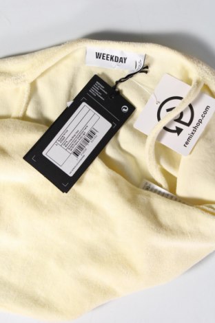 Γυναικείο αμάνικο μπλουζάκι Weekday, Μέγεθος L, Χρώμα Κίτρινο, Τιμή 4,00 €