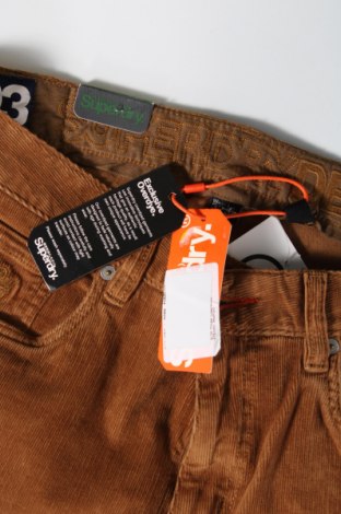 Мъжки джинси Superdry, Размер M, Цвят Кафяв, Цена 93,00 лв.