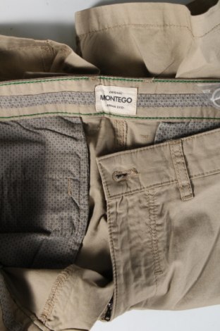 Pantaloni scurți de bărbați Montego, Mărime M, Culoare Bej, Preț 131,58 Lei