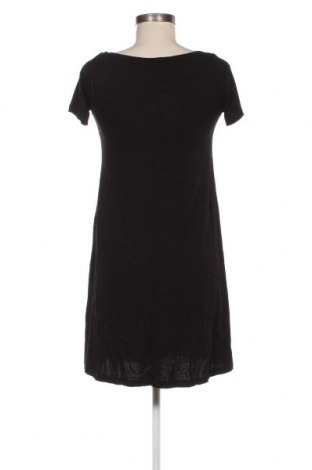 Φόρεμα Stradivarius, Μέγεθος M, Χρώμα Μαύρο, Τιμή 17,94 €