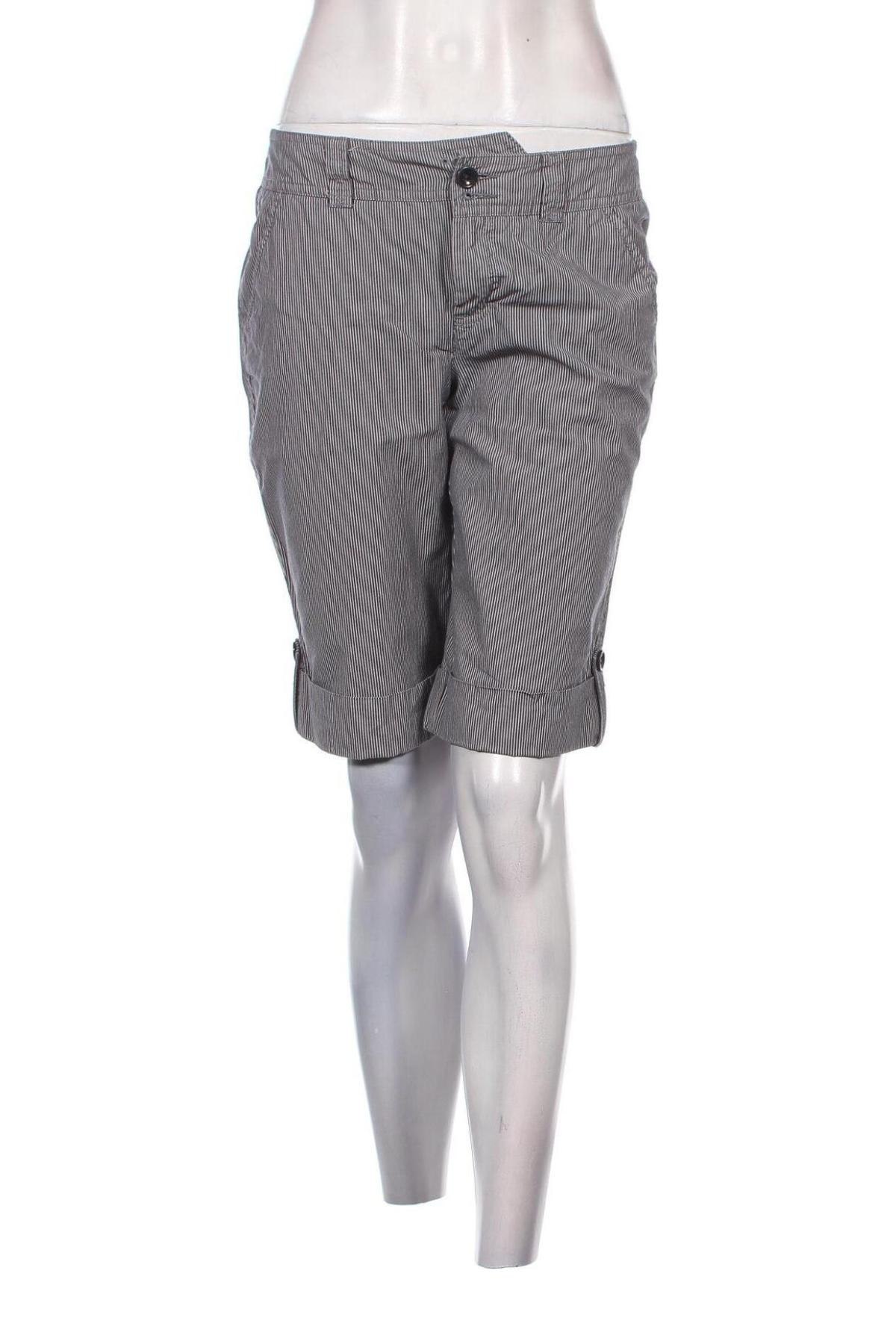 Дамски къс панталон Esprit, Размер S, Цвят Многоцветен, Цена 24,00 лв.