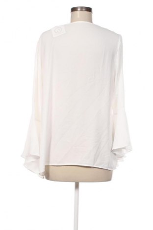 Damen Shirt, Größe M, Farbe Weiß, Preis 3,99 €