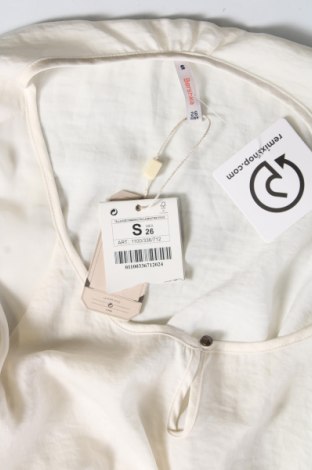 Dámská halenka Bershka, Velikost S, Barva Krémová, Cena  185,00 Kč