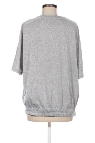 Damen Shirt Goldenpoint, Größe M, Farbe Grau, Preis € 4,99