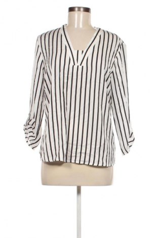 Damen Shirt Laura Torelli, Größe M, Farbe Weiß, Preis 3,99 €