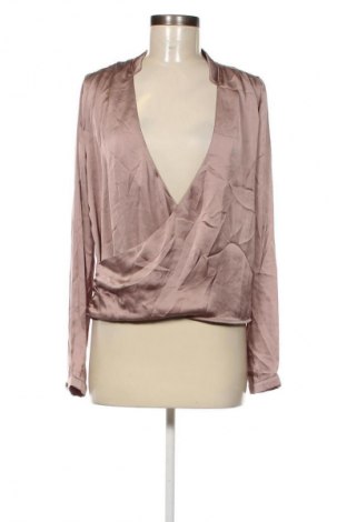 Damen Shirt Nly Trend, Größe S, Farbe Beige, Preis € 3,99