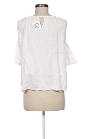 Damen Shirt Q/S by S.Oliver, Größe M, Farbe Weiß, Preis € 12,49