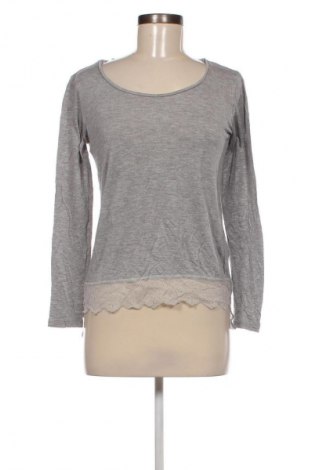 Damen Shirt Sisley, Größe S, Farbe Grau, Preis € 33,79