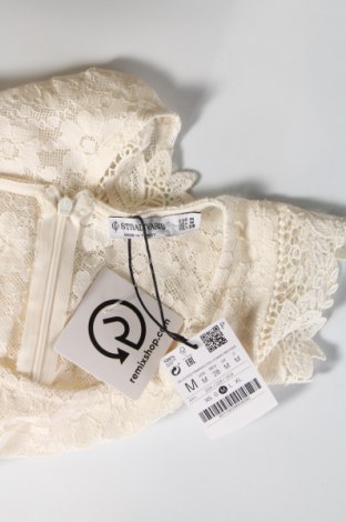 Bluză de femei Stradivarius, Mărime M, Culoare Ecru, Preț 101,99 Lei