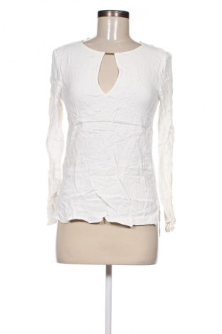 Damen Shirt Zara, Größe M, Farbe Weiß, Preis 18,99 €