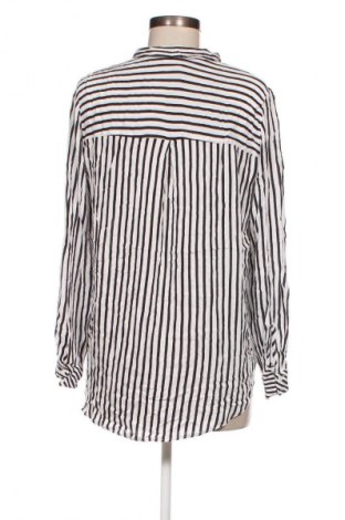 Damen Shirt Zara Trafaluc, Größe M, Farbe Mehrfarbig, Preis 3,99 €