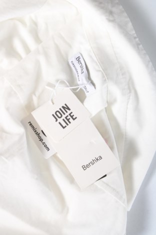 Cămașă de femei Bershka, Mărime XS, Culoare Alb, Preț 118,75 Lei