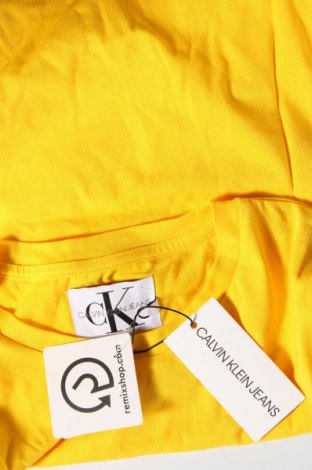 Γυναικείο t-shirt Calvin Klein Jeans, Μέγεθος XS, Χρώμα Κίτρινο, Τιμή 39,99 €