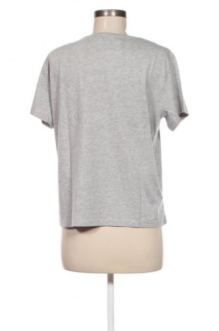 Damen T-Shirt NA-KD, Größe XS, Farbe Grau, Preis 6,99 €