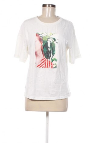 Γυναικείο t-shirt Vero Moda, Μέγεθος S, Χρώμα Εκρού, Τιμή 5,49 €